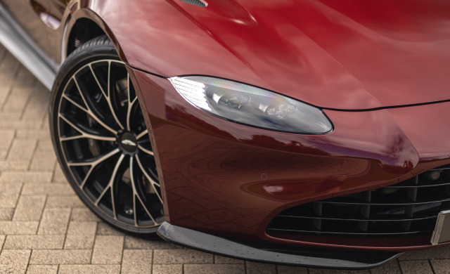 New Aston Martin Vantage Roadster