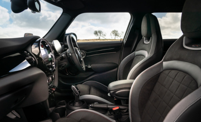 New MINI 5-Door Hatch car