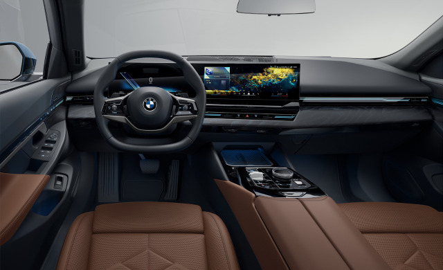 New BMW 5 Series Touring car