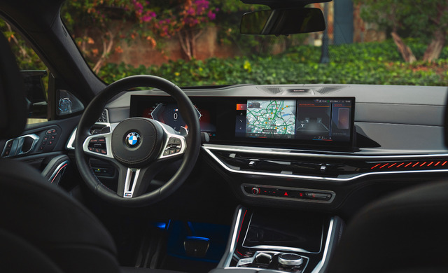 New BMW X6 car