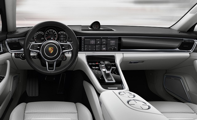 New Porsche Panamera Turbo car