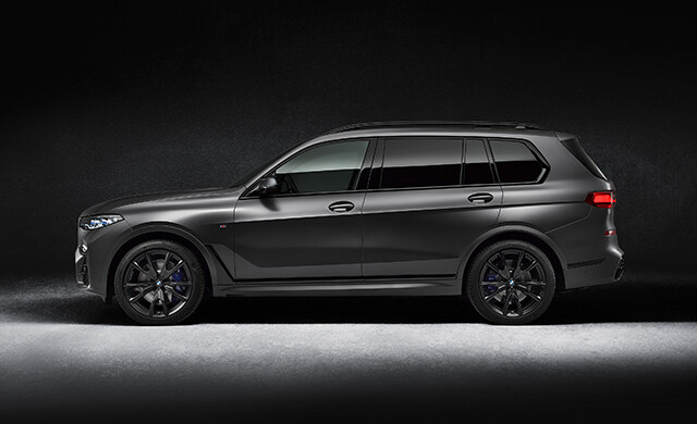 New 2019 BMW X7 M50d and M50i