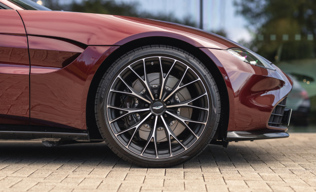 New 2020 Aston Martin Vantage Roadster