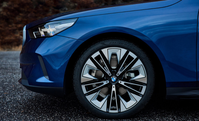 New 2019 BMW 5 Series Touring