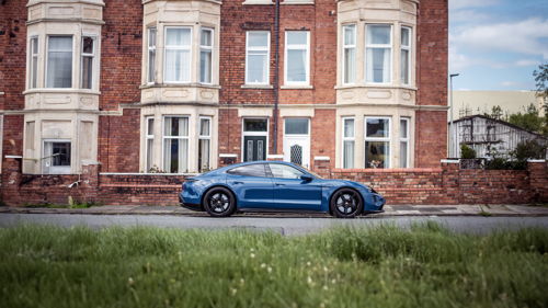 Porsche dealerships Image 1