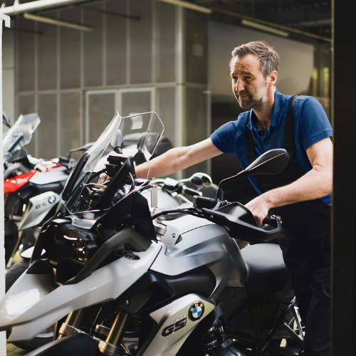 0% Finance on servicing, parts and bodyshop costs Image 2