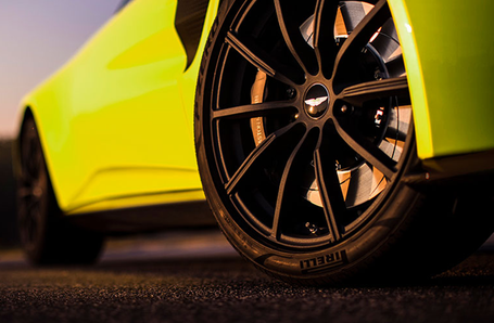 ASTON MARTIN WHEELS & TYRES Image 2