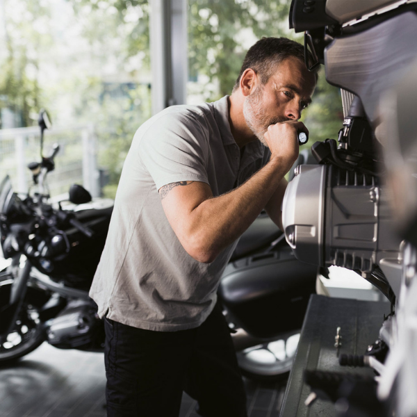 BMW Motorbike Servicing & Repairs | Dick Lovett