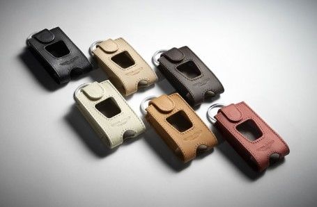 ASTON MARTIN KEYRING