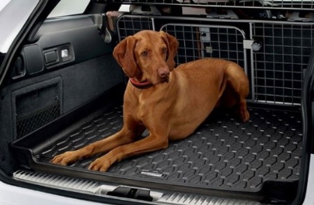 RANGE ROVER DOG GUARD AND BOOT LINER