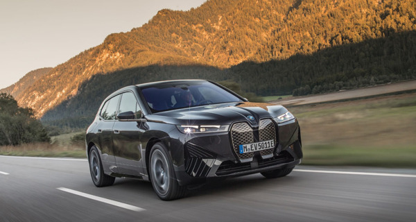 Dick Lovett BMW – outstanding service and electric motoring expertise
