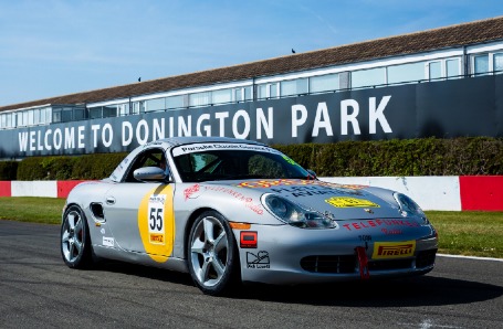 Restoracing Donington Park 2019
